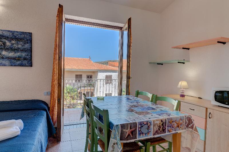 Residence Le Pavoncelle Santa Teresa Gallura Buitenkant foto